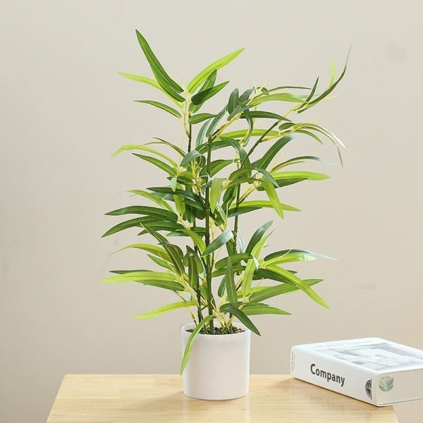 Bambou artificiel en pot, décoration intérieure moderne