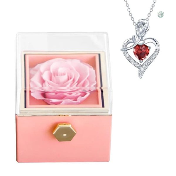 Rose éternelle en bijou délicat