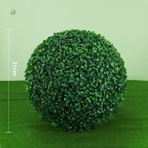 Décoration en Boules de Buis artificielles