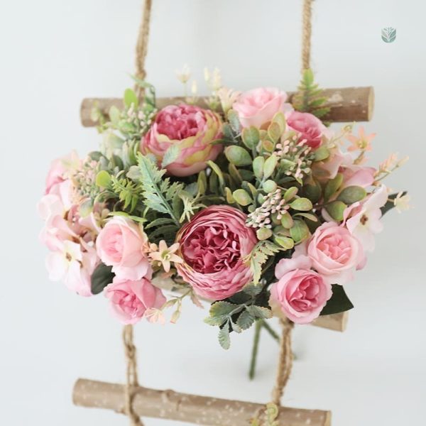 Fleurs artificielles réalistes pour une ambiance chaleureuse