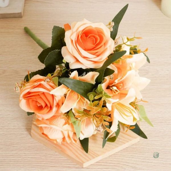 Bouquet décoratif en fleurs artificielles