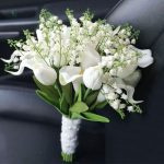 Arrangement floral délicat pour un jour spécial