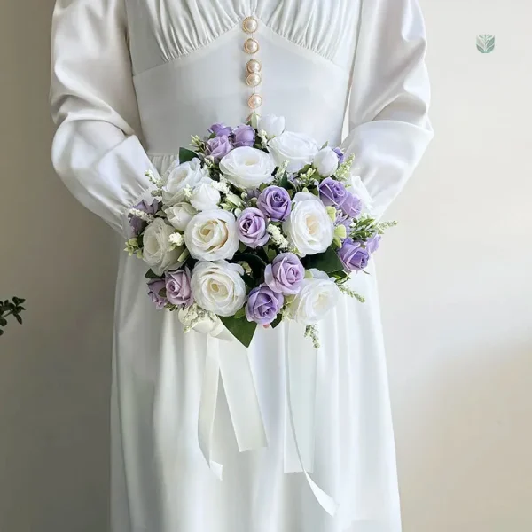 Arrangement floral chic pour le grand jour