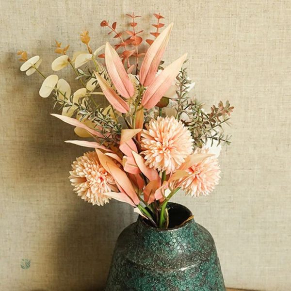 Bouquet artistique de fleurs séchées pour décoration intérieure