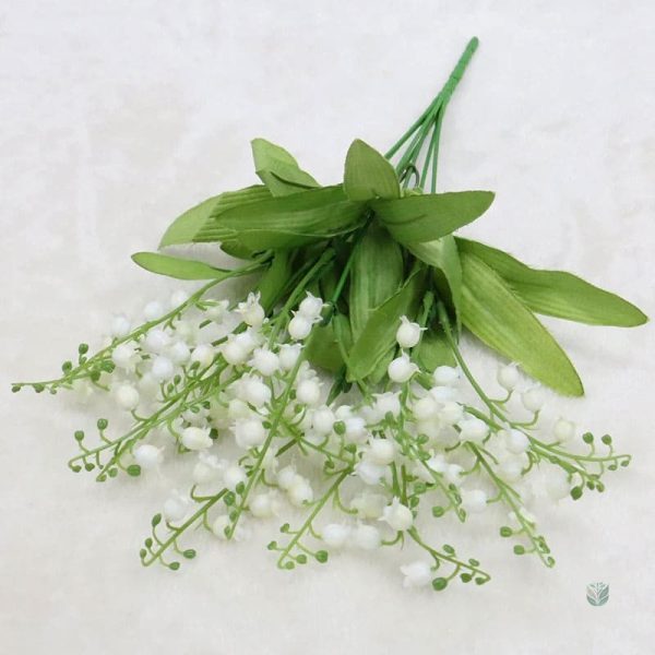 Arrangement de Muguet artificiel pour la décoration intérieure