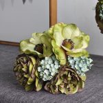 Fleurs artificielles : bouquet de pivoines et anémones
