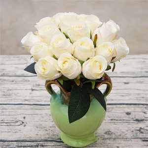 Bouquet de roses pour mariage élégant et romantique