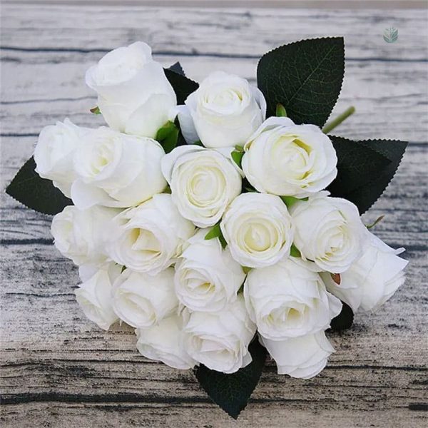 Bouquet rose mariage avec touches de verdure