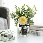 Roses et eucalyptus, bouquet floral intemporel