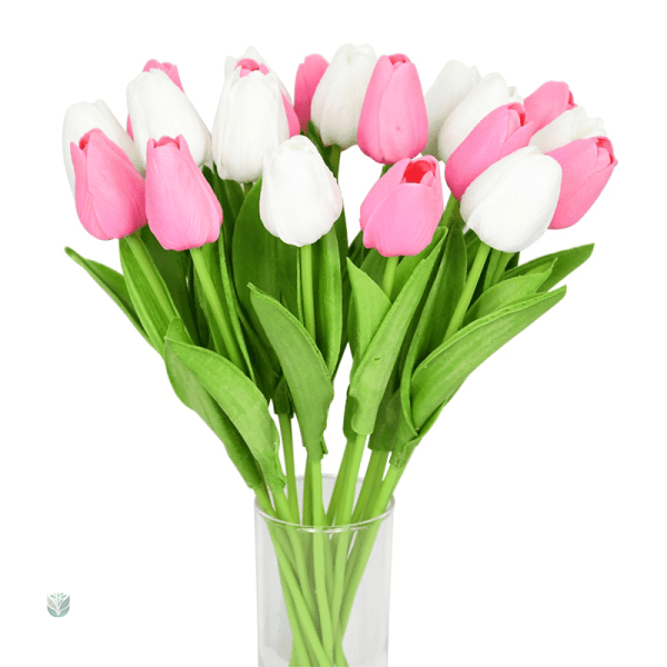 Tulipes artificielles en arrangement floral