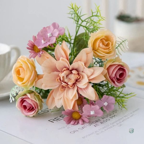 Fleurs faux bouquets, parfaits pour la maison ou le bureau