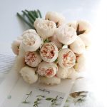 Fleurs de pivoines pour une décoration nuptiale