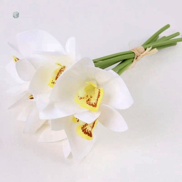 Bouquet d'orchidées pour décoration intérieure