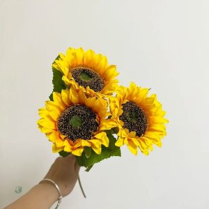 Arrangement de tournesols décoratifs en tissu