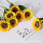 Bouquet lumineux de tournesols faux