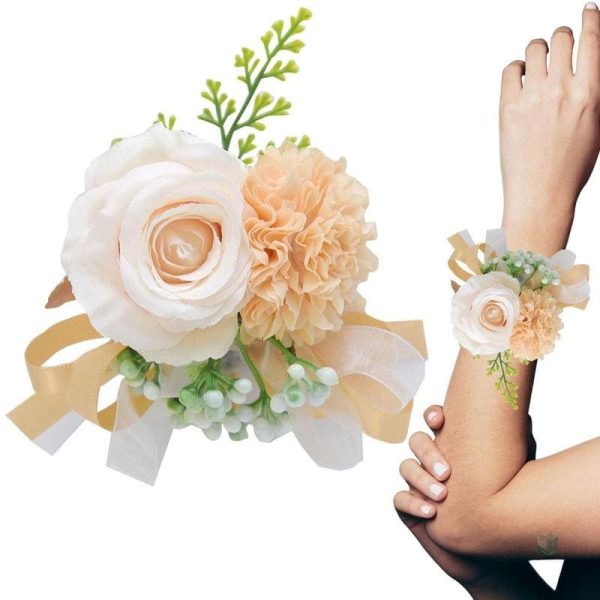 Bracelet fleuri pour un look nuptial unique