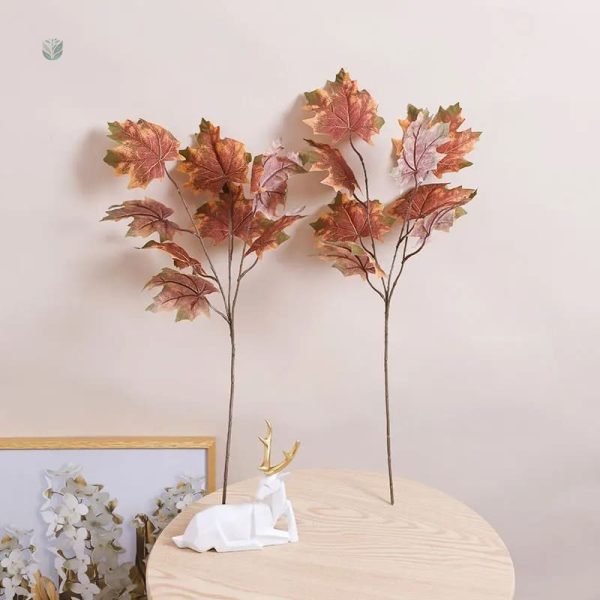 Accessoire décoratif en branche d'érable synthétique