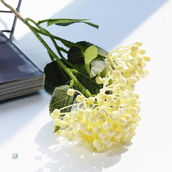 Branche artificielle avec baies pour créations florales