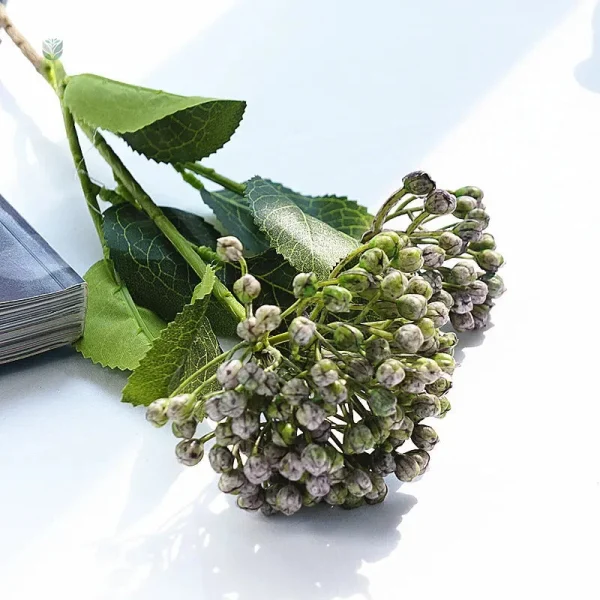 Branche de baies synthétiques pour un style naturel