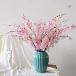 Branche de cerisier pour décoration saisonnière