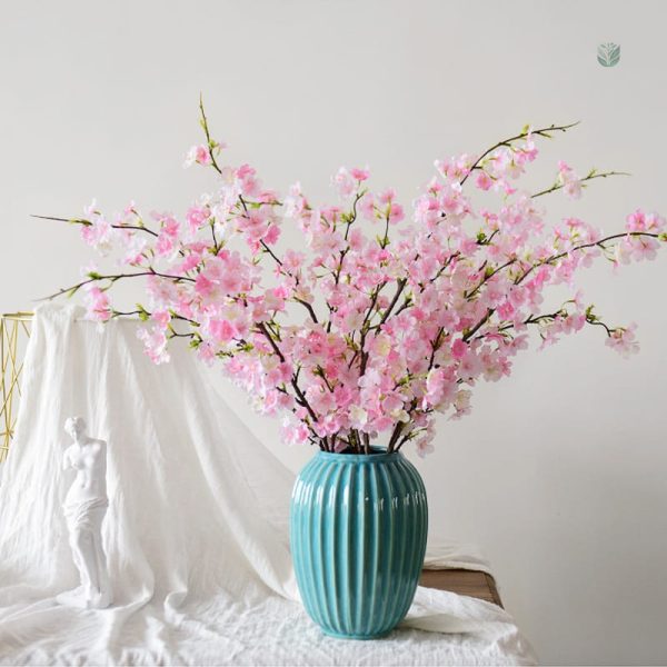 Branche de cerisier pour décoration saisonnière