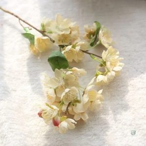 Branche florale cerisier, effet réaliste