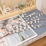 Fleurs en plastique pour embellir vos espaces