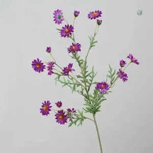 Composition florale de marguerites artificielles