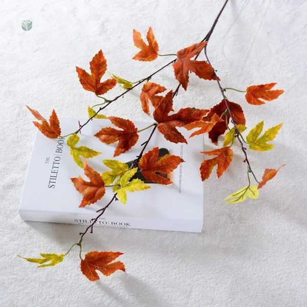 Branches artificielles idéales pour une ambiance saisonnière
