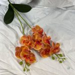 Orchidées artificielles pour une touche d'élégance