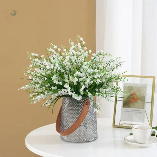 Muguet artificiel, accessoire floral pour événements festifs
