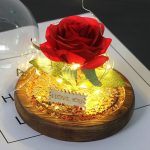 Rose Éternelle dorée, luxe et éclat