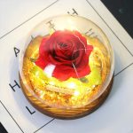 Bouquet de Roses Éternelles, une touche romantique pour chaque occasion