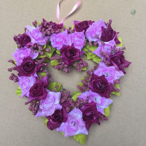 Cœur floral pour la mémoire et le souvenir