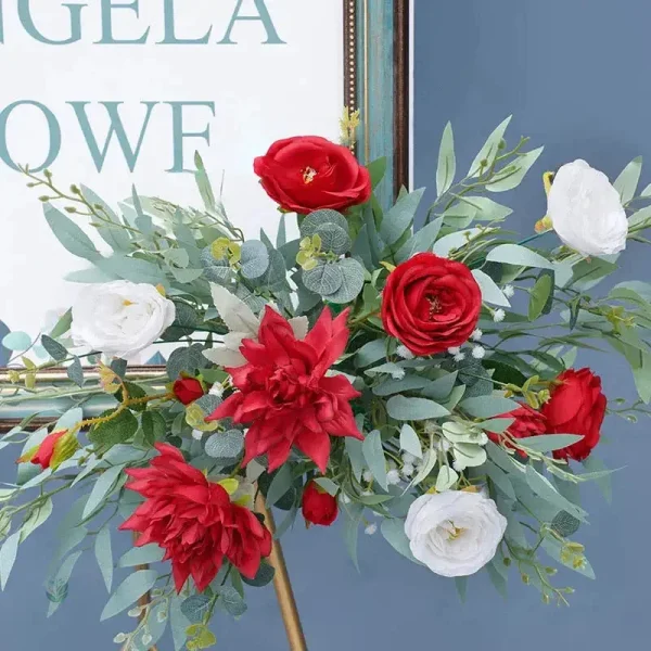 Centre de table fleuri pour célébrations de mariage