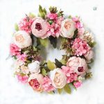 Couronne de fleurs de pivoine pour occasions spéciales