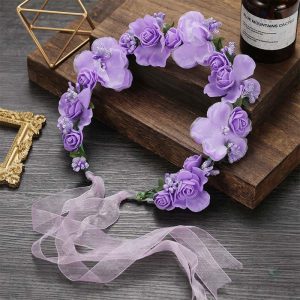Couronne de fleurs naturelles, ajout de charme à votre coiffure