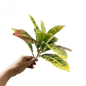Plante artificielle Croton pour intérieur
