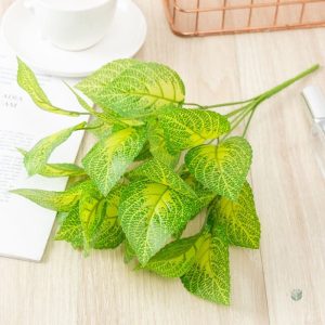 Fausse plante verte idéale pour un look naturel