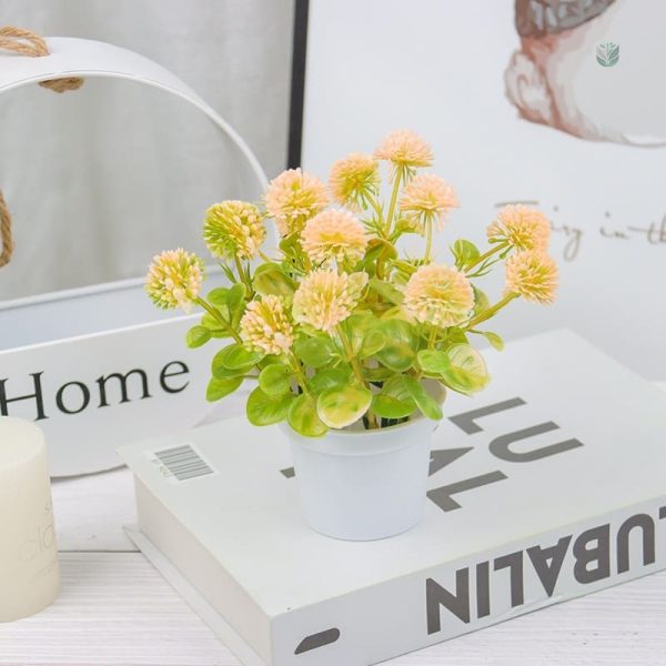 Bouquet de fleurs artificielles pour un style contemporain