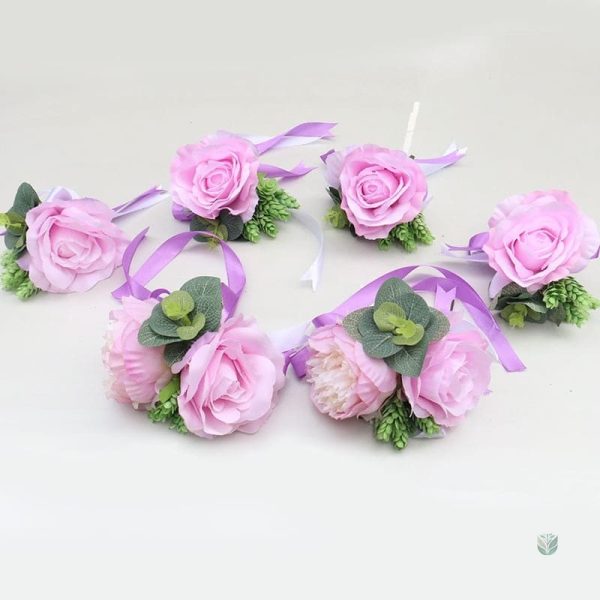 Décorations florales pour véhicule de mariage