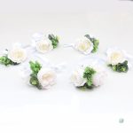 Fleurs décoratives pour voiture de mariage