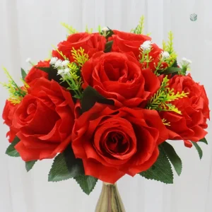 Arrangement floral en demi boule, idéal pour la décoration intérieure