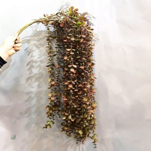 Branche d'eucalyptus artificiel réaliste