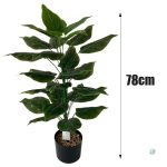 Fausse plante en pot pour une touche de verdure