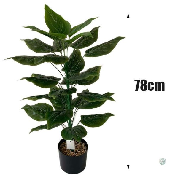 Fausse plante en pot pour une touche de verdure