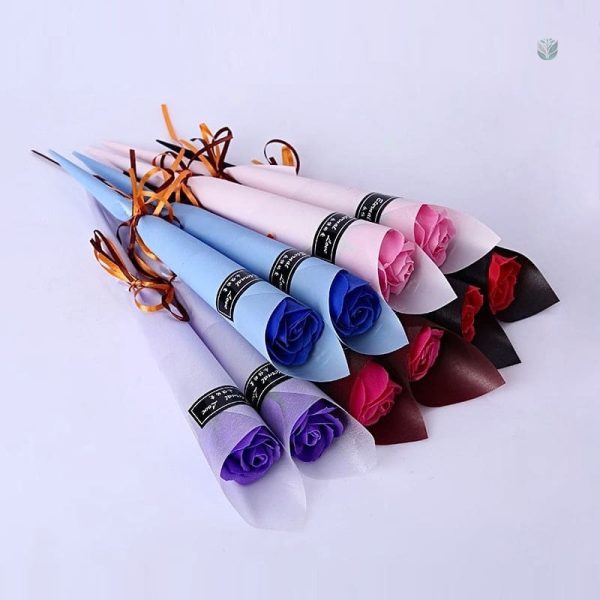 Fausse rose durable pour célébrations et événements