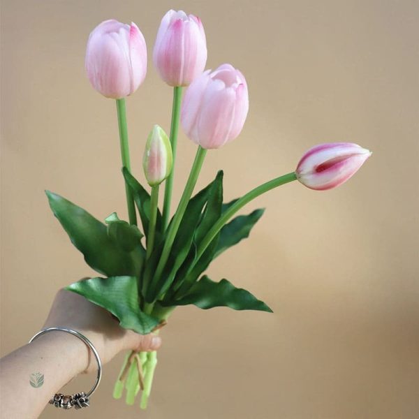 Tulipes en soie pour embellir votre espace