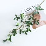 Ficus artificiel, accessoire idéal pour arrangements floraux
