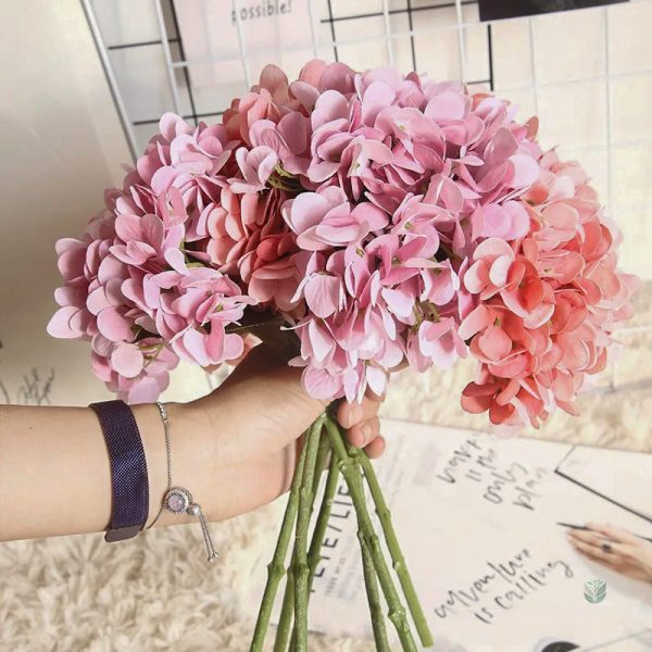 Hortensia artificiel, décor élégant pour intérieur